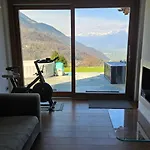Arzo Mountain 木屋 *
